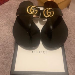 Gucci Thong Sandals